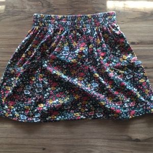 Flowy Skirt with pockets